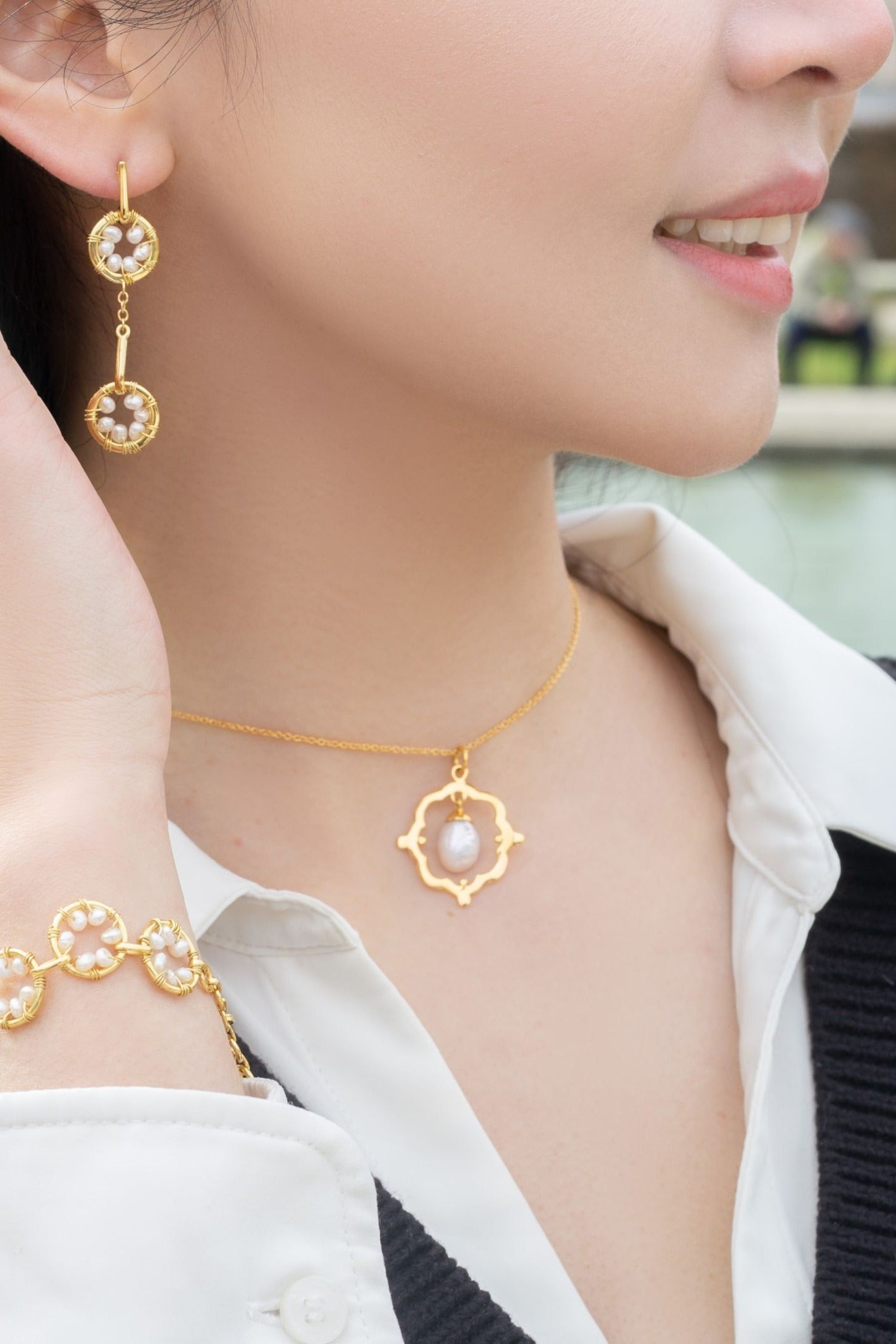 collier perle blanche et or Mamour Paris bijoux