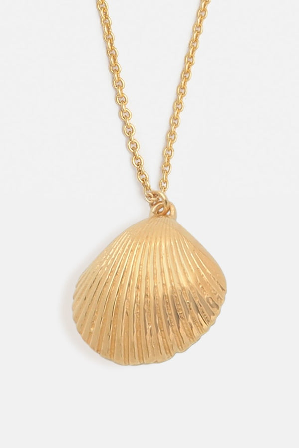 Venus Shell 18k gold pendant necklace Mamour Paris Jewellery