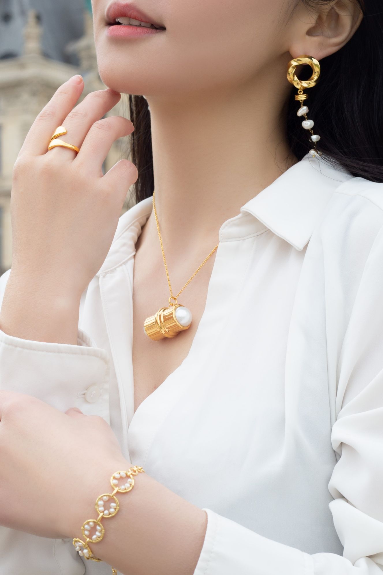  Elena Bold Pearl Talisman 18k gold necklace Mamour Paris Jewellery