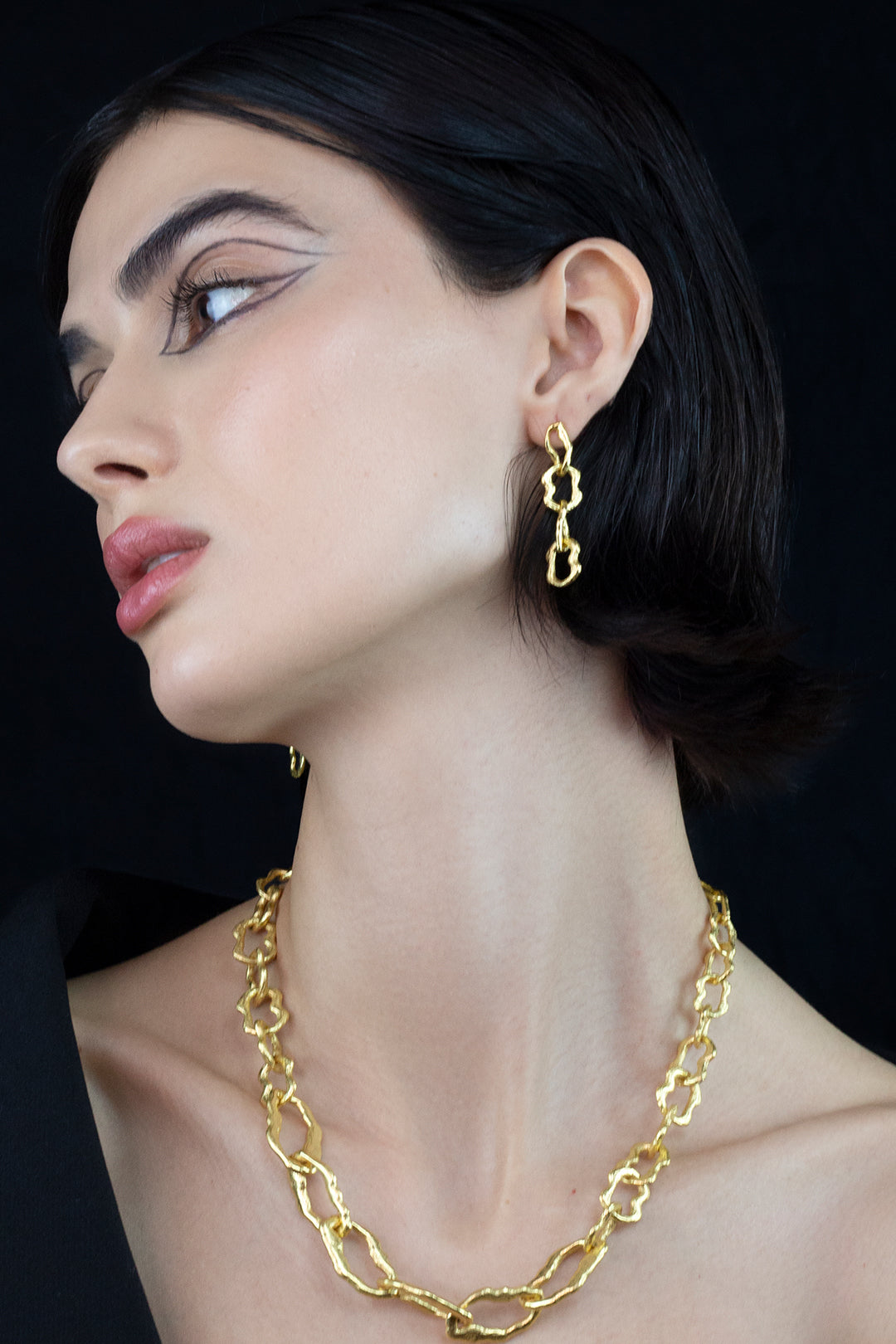 Monique 18k Gold Link Dangle Earrings Mamour Paris Jewellery 